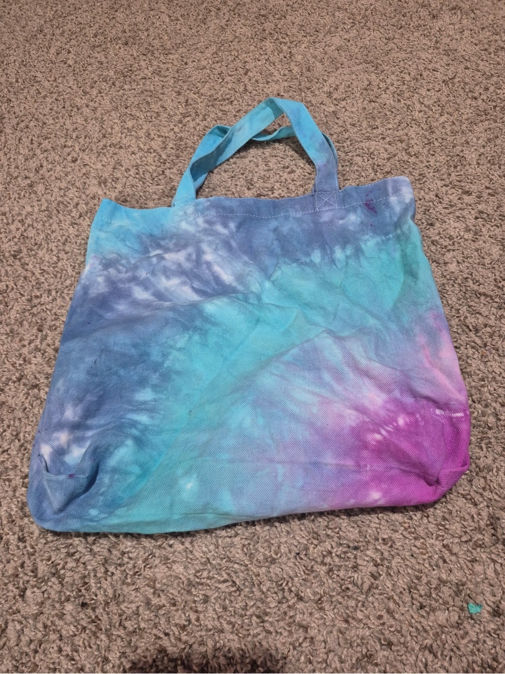 Tote Bags - Picture 3 of 3